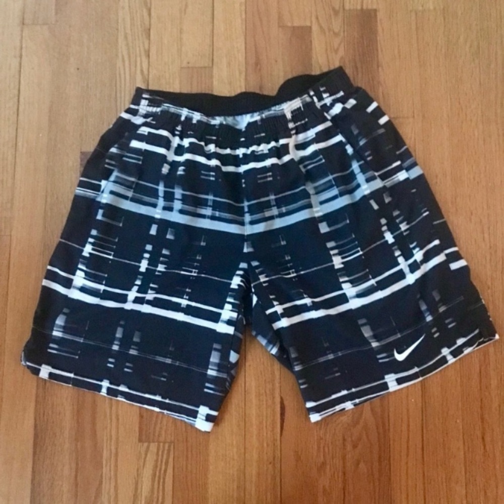 Nike Dri Fit Athletic Shorts Size XL